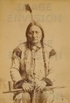 20_sitting_bull_with_peace_pipe_1.jpg
