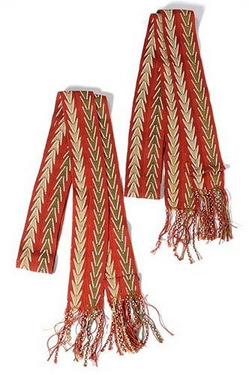 Iroquois finger-woven sash.jpg